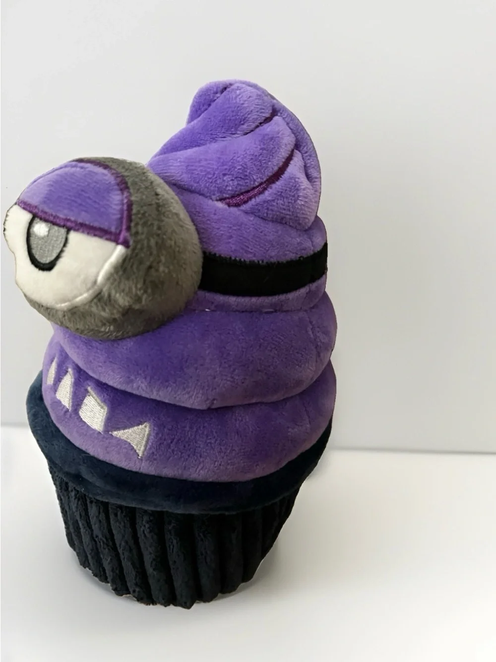 Universal Studio cute purple